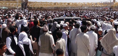 مراسم تشییع جنازه مولوی احمد ناروئی در زاهدان برگزار شد