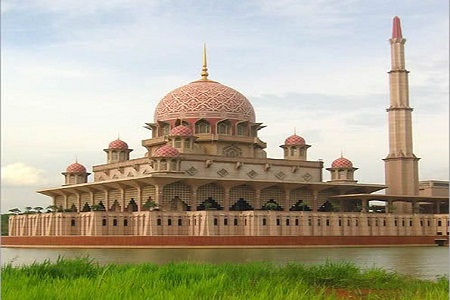 مسجد جامع پوتراجایا مالزی