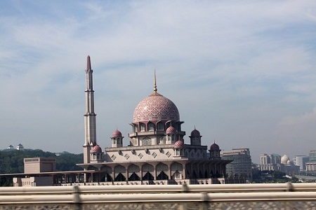 مسجد جامع پوتراجایا مالزی