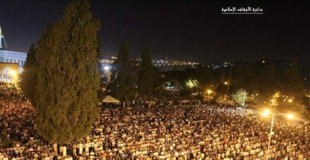 مراسم احیای شب بیست و هفتم ماه مبارک رمضان در مسجدالاقصی