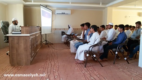 گزارش تصویری کارگاه علمی روش مطالعه و تحقیق برای طلاب خواهر و برادر مدرسه اسماعیلیه