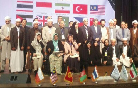 حضور مدرسین مدرسه اسماعیلیه در کنگره بین المللی فراورده های حلال به میزبانی دانشگاه علوم پزشکی مشهد