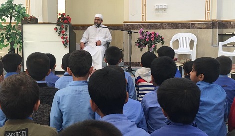 محفل قرآنی دانش آموزان دبستان شیخان گیاهدان با حضور شیخ محمد تشیخ